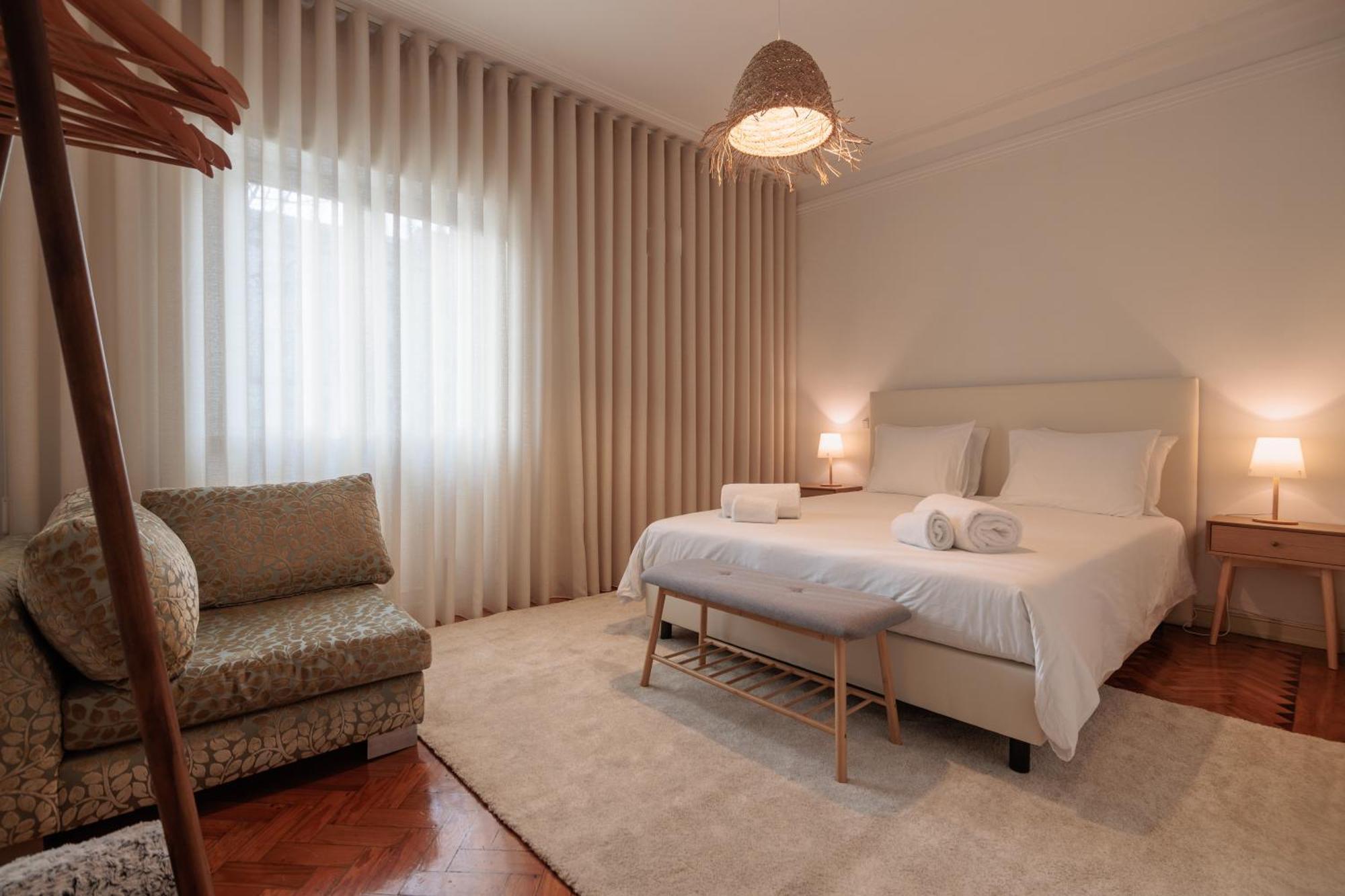 Braga Sarmiento Apartment Bagian luar foto